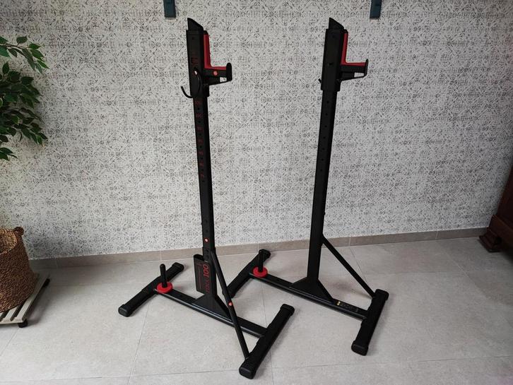 Domyos Rack 100 Squat rack/ Halterrek. (Goede staat!)., Sport en Fitness, Fitnessmaterialen, Gebruikt, Armen, Benen, Borst, Buik