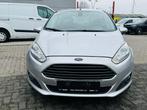 Ford Fiesta Titanium 1.0 Facelift motorschade !!!!!!!, Bedrijf, Handgeschakeld, Fiësta, Zilver of Grijs