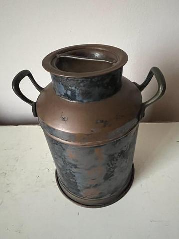 Pot à lait en cuivre antique, Enlèvement, Cuivre