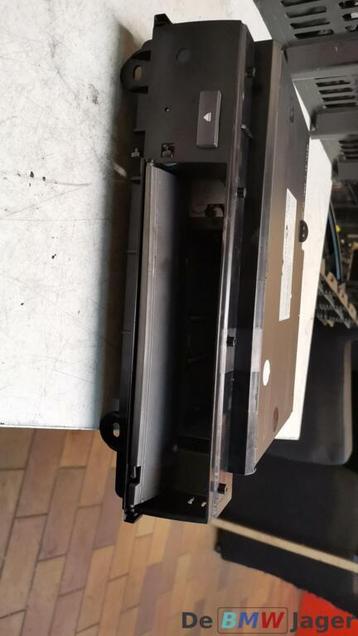 CD wisselaar BMW 7-serie E65 E66 E67 65126916397 beschikbaar voor biedingen