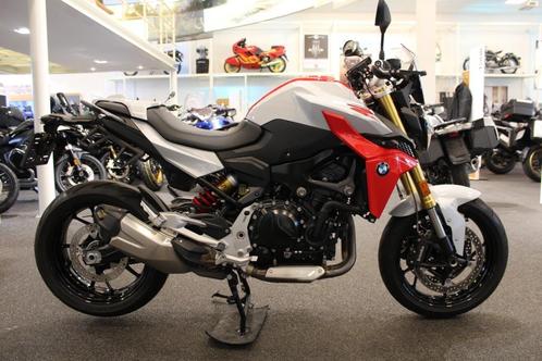 BMW F 900 R, Motoren, Motoren | BMW, Bedrijf, Sport, meer dan 35 kW, 2 cilinders, Ophalen