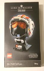 Lego Star Wars 75327 Luke Skywalker Helm Sealed & perfect !, Ophalen of Verzenden, Nieuw, Actiefiguurtje