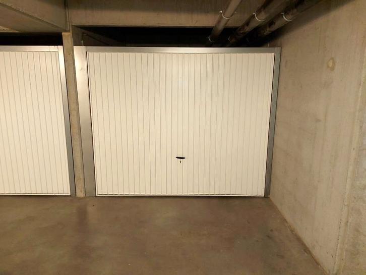 Garage of berging, Immo, Garages & Places de parking, Province de Flandre-Occidentale