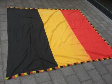 Oude Vlag Belgie meer dan 2 meter Vintage Retro