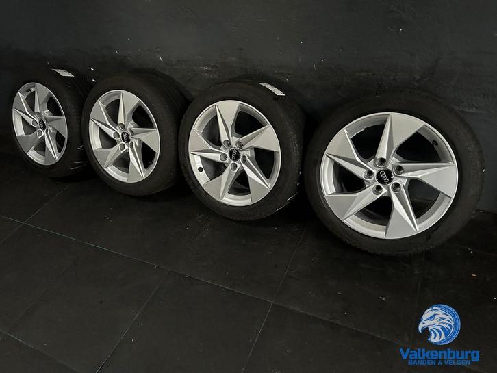 Originele Audi A3 S3 8V 17 inch velgen 5x112 zomerbanden 225, Auto-onderdelen, Banden en Velgen, Banden en Velgen, Zomerbanden