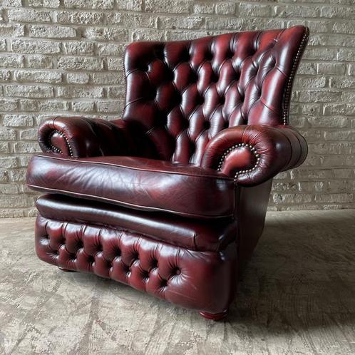 Fauteuil Chesterfield avec repose-pieds, Maison & Meubles, Fauteuils, Comme neuf, Bois, Cuir, 75 à 100 cm, 75 à 100 cm, Enlèvement