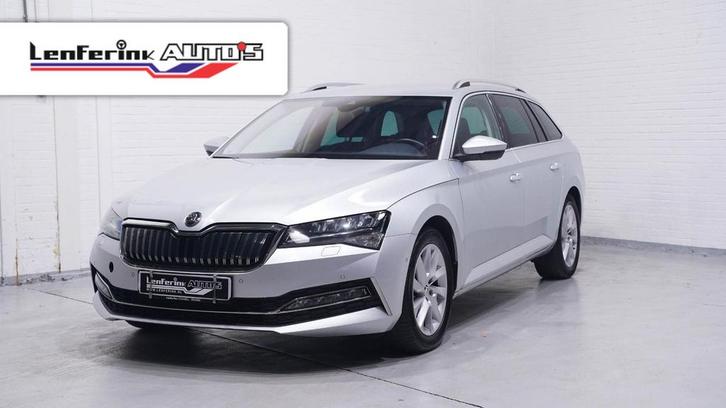 Skoda Superb Combi 1.4 TSI iV Style Navi Leder/alcantara Cam, Auto's, Skoda, Bedrijf, Superb, ABS, Adaptieve lichten, Airbags