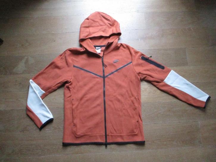 nike vest, Kleding | Heren, Jassen | Winter, Nieuw, Maat 48/50 (M), Overige kleuren, Ophalen of Verzenden