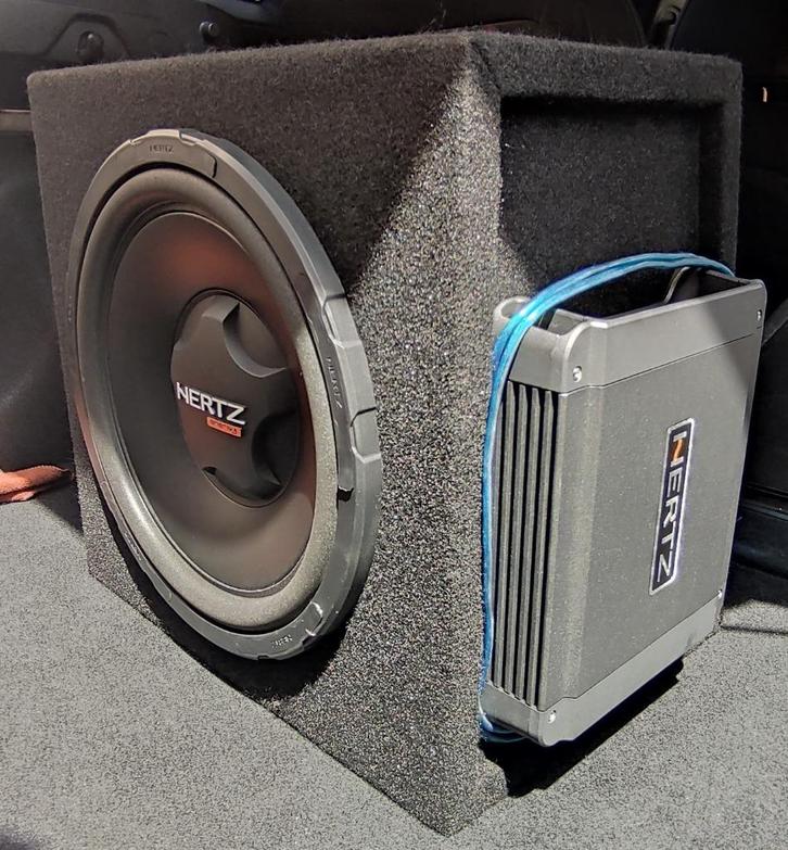 Hertz Subwoofer (ES300) & Versterker (HCP2), in subkist 30cm, Auto diversen, Autospeakers, Gebruikt, Ophalen