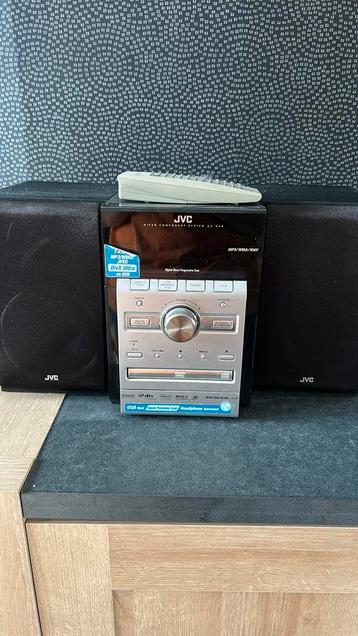 Stereo installatie JVC beschikbaar voor biedingen