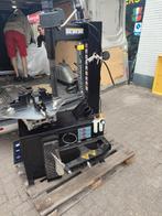 Motor bandenmachine, Ophalen
