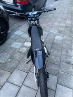 Crosser 125cc Apollo rfz, Fietsen en Brommers, Overige merken, 3 versnellingen, Zo goed als nieuw, 125 cc