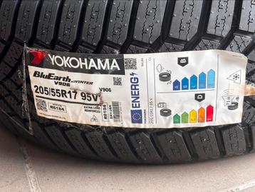 2x Yokohama BlueEarth Winter V906 / 205 55 R17 95V beschikbaar voor biedingen