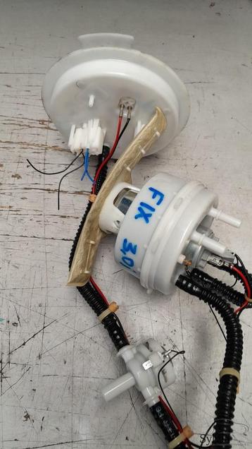 Brandstofpomp benzinepomp  BMW 5 / 6 serie F06 F07 F10 F11 F beschikbaar voor biedingen