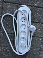 Nieuwe contactdoos 5 stekkers, Enlèvement ou Envoi, Neuf, Autres types