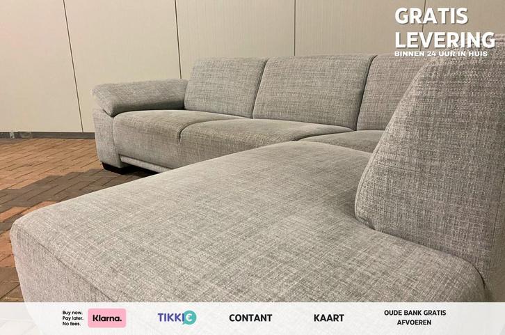 GRATIS LEVERING HEEL BE Mooi Grijs Stoffen Hoekbank, Huis en Inrichting, Zetels | Zetels, Zo goed als nieuw, Hoekbank, Vierpersoons of meer