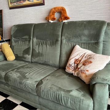 salon  beschikbaar voor biedingen
