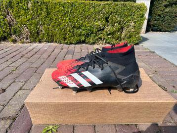 Adidas predator ijzer elite  beschikbaar voor biedingen