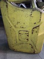 Metalen 20 liter jerrycan met gewone diesel, Auto-onderdelen, Brandstofpompen, Ophalen of Verzenden, Gebruikt