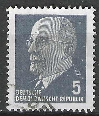 Duitsland DDR 1961-1967 - Yvert 561 - Walter Ulbricht   (ST), Postzegels en Munten, Postzegels | Europa | Duitsland, Gestempeld