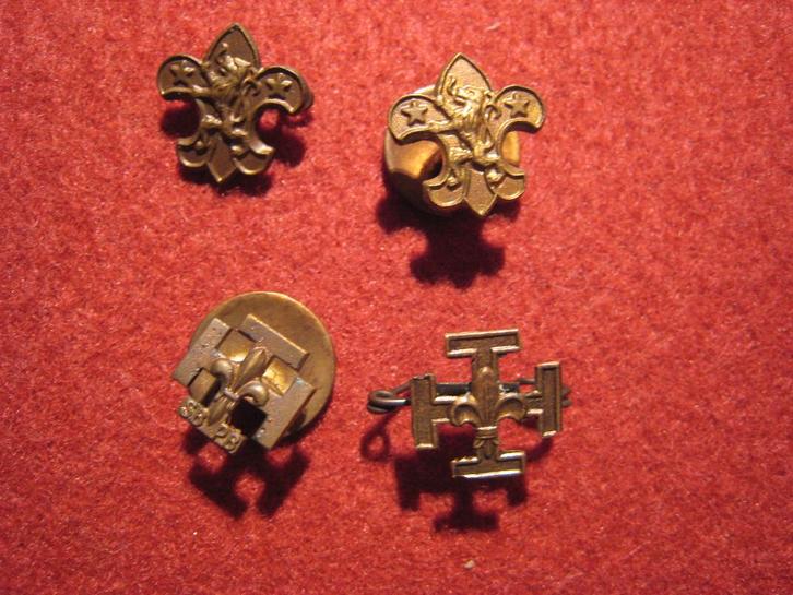 Scoutisme métal Belgique x 4 SBPB, Collections, Scoutisme, Comme neuf, Emblème, Broche ou Badge, Envoi