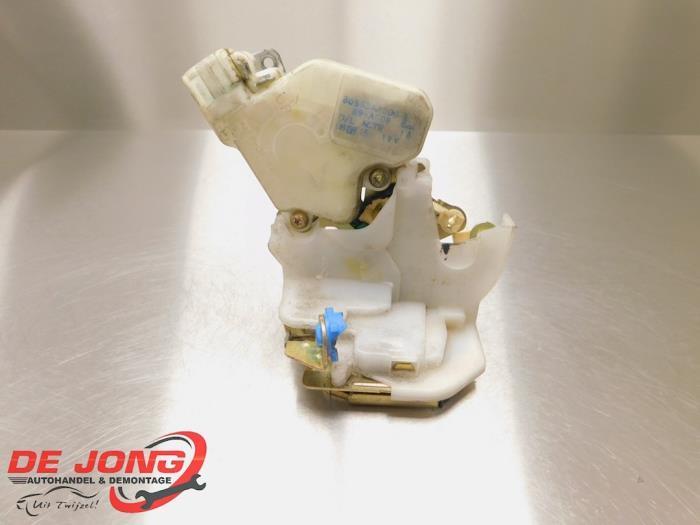 Deurslot Mechaniek 4Deurs links-achter van een Nissan X-Trai, Auto-onderdelen, Carrosserie, Nissan, Gebruikt, 3 maanden garantie