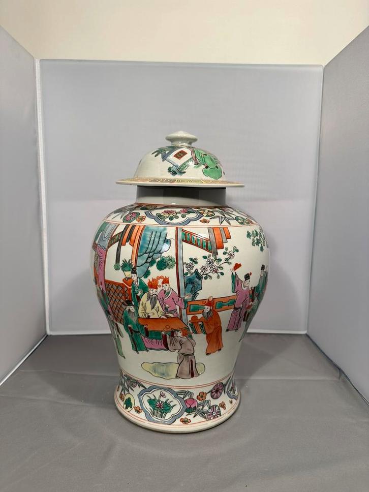 137, Antiek en Kunst, Antiek | Vazen, Ophalen of Verzenden