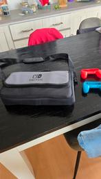 Nintendo switch met al zijn toebehoren.  werkt nog perfect +, Ophalen, Gebruikt