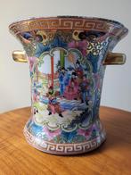 Vase chinois avec des guerriers, Antiquités & Art, Enlèvement ou Envoi