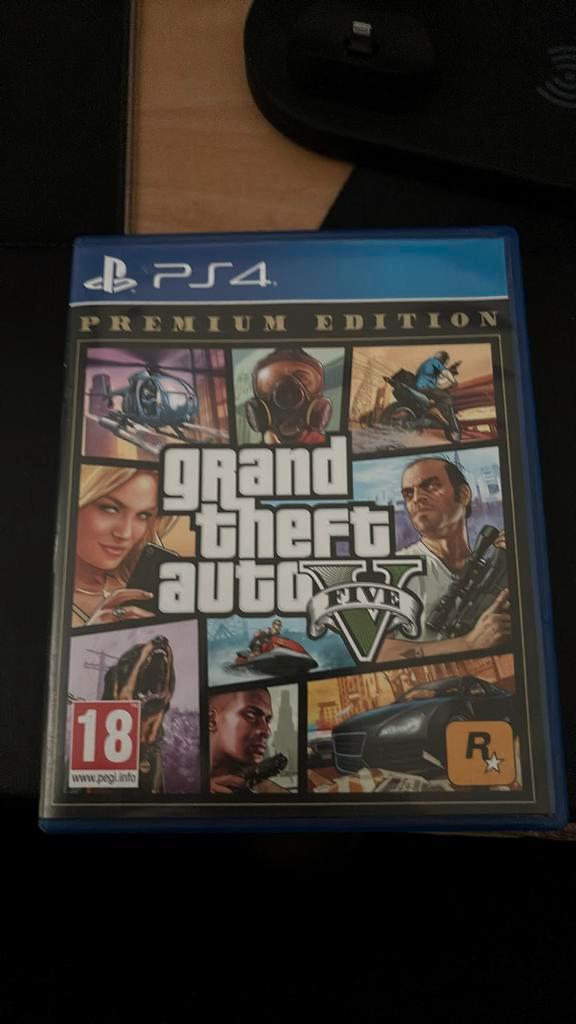 Grand Theft Auto V - Premium Edition, Games en Spelcomputers, Games | Sony PlayStation 4, Zo goed als nieuw, Avontuur en Actie
