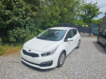 Kia Cee'D 1.4i Eco Dynamics 74 000 km  disponible aux enchères