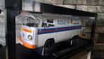 VW VOLKSWAGEN COMBI T2 1/18ème, Hobby & Loisirs créatifs, Voitures miniatures | 1:18, Neuf, Autres marques, Voiture, Enlèvement ou Envoi