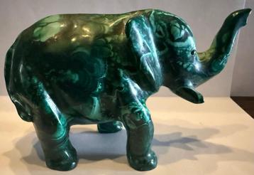 Malachiet olifant 12,5x7,5x4,5 cm 635 gram  beschikbaar voor biedingen