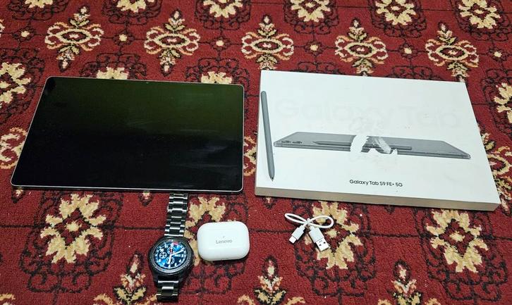 Samsung Galaxy Tab S9 FE +, Bijna Nieuwe. 5g
Samsung Galaxy, Computers en Software, Android Tablets, Ophalen of Verzenden