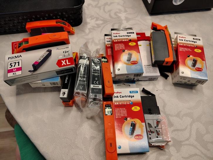 Inkt cartridges pixma 571-M  Xl-capacity, Computers en Software, Printerbenodigdheden, Nieuw, Cartridge, Ophalen of Verzenden