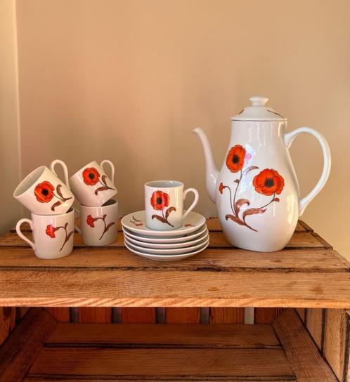 Avon koffieservies espresso klaproos vintage retro, Antiek en Kunst, Antiek | Servies compleet, Ophalen of Verzenden