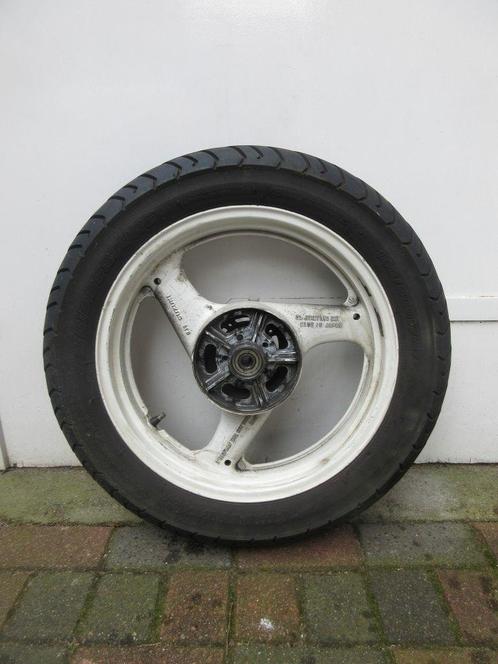 Suzuki GSX600 achterwiel achter wiel wit GSX 600 velg 600F, Motoren, Onderdelen | Suzuki, Gebruikt, Ophalen of Verzenden