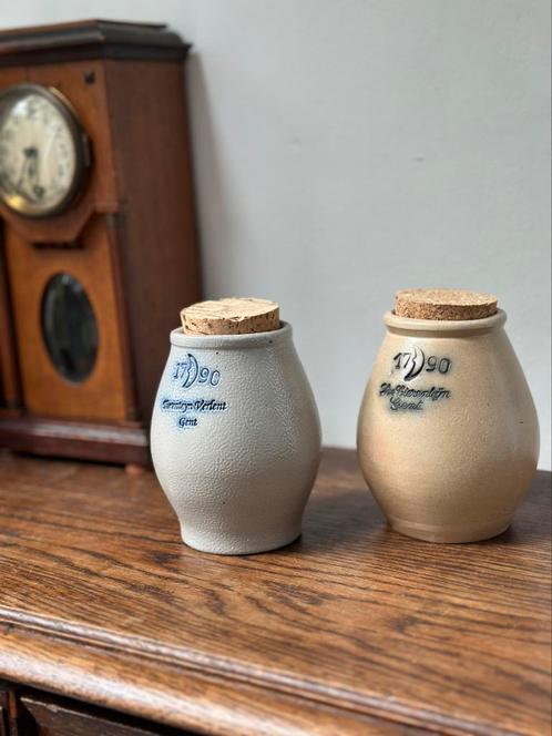 2x Vintage Gentse mosterdpotjes – Tierenteyn  – met kurk, Antiek en Kunst, Antiek | Keramiek en Aardewerk, Ophalen of Verzenden