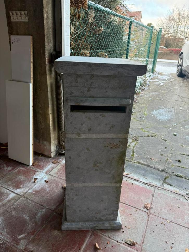 Boite aux lettres (pierre bleue), Tuin en Terras, Brievenbussen, Gebruikt, Ophalen