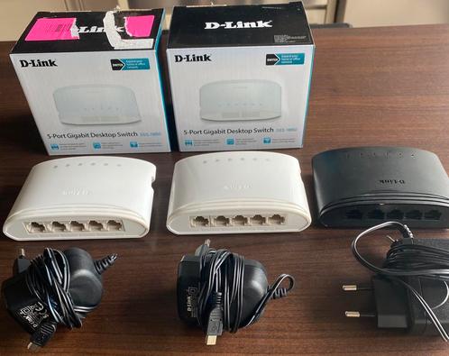 3xDLink gigabit switch,3xDLink fast ethernet switch,2x Fritz, Computers en Software, Routers en Modems, Zo goed als nieuw, Ophalen