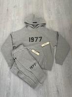 Survêtement Essentials 1977 taille S, Enlèvement ou Envoi, Neuf, Gris, Essentials