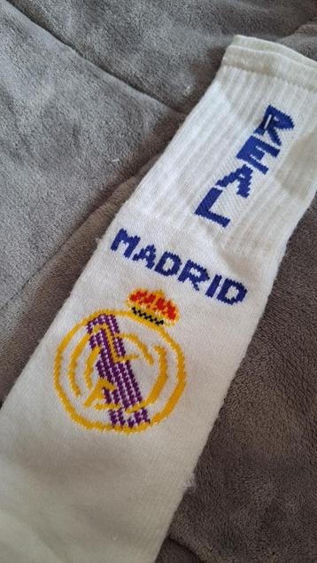 chaussettes REAL MADRID taille unique