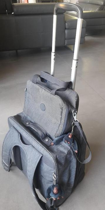 Cartable à roulettes + sac lunch Kipling Giorno beschikbaar voor biedingen