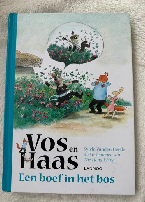 Sylvia Vanden Heede - Vos en Haas - Een boef in het bos, Boeken, Kinderboeken | Jeugd | onder 10 jaar, Zo goed als nieuw, Ophalen of Verzenden