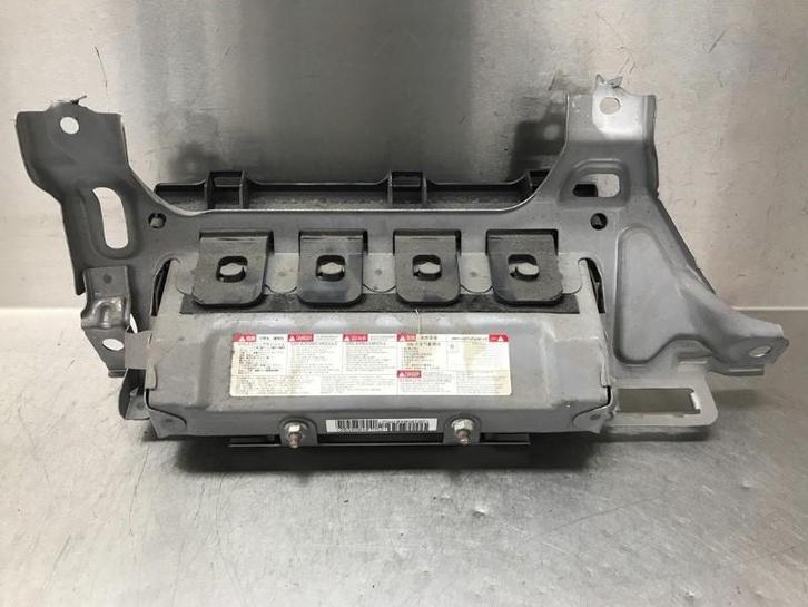 AIRBAG KNIE Mitsubishi Lancer Sports Sedan (CY / CZ), Auto-onderdelen, Overige Auto-onderdelen, Mitsubishi, Gebruikt