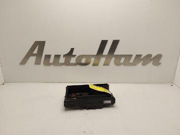 BOITIER FUSIBLES BMW 5 serie (F10) (|9234421|61149234421|), Utilisé, BMW