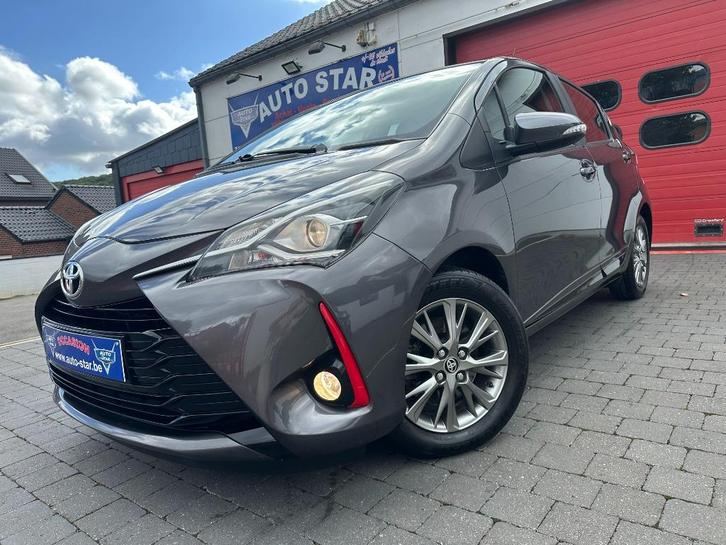 Toyota Yaris Yaris 1.5i GPS-CAMERA EURO 6b, Auto's, Toyota, Bedrijf, Te koop, Yaris, ABS, Achteruitrijcamera, Airbags, Airconditioning