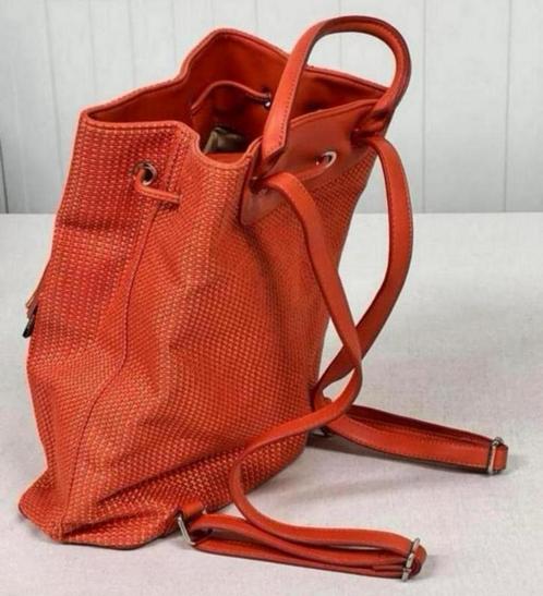 Modalu Lulu Backpack - Vintage oranje rugtas rugzak dames, Handtassen en Accessoires, Tassen | Rugtassen, Zo goed als nieuw, Ophalen of Verzenden