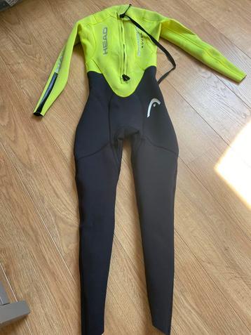 Te huur: Wetsuit voor triatlon en swimrun beschikbaar voor biedingen