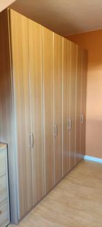 Grote kleerkast in perfecte staat, Ophalen, Zo goed als nieuw